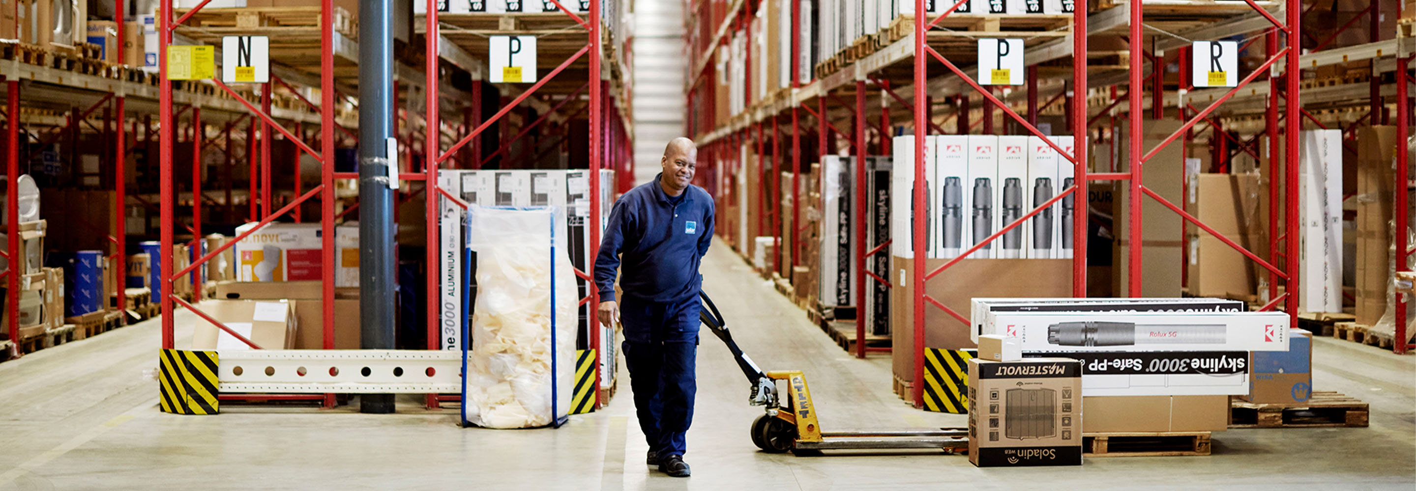 /globalassets/nl/oplossingen-en-producten/services/supply-chain-services/solar-supply-chain-service-hero-2880x1000.jpg