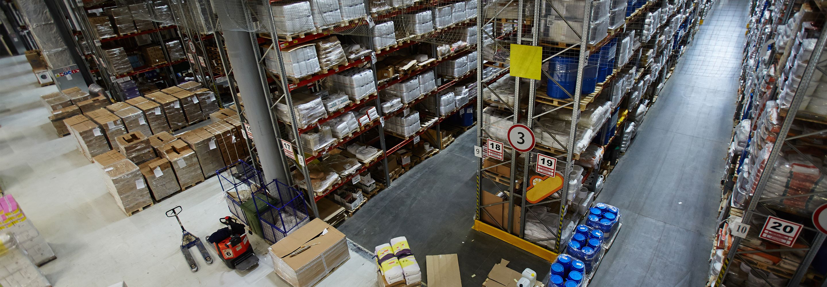 /globalassets/no/hero-banner/warehouse_2880x1000px.jpg