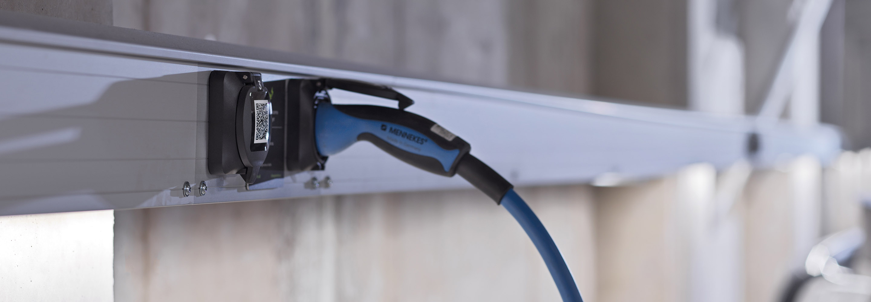 /globalassets/se/solar-magasin/2022-sm1/ml-installation-elbilsladd/elbisladdning-solar-chargenode-2-2880x1000.jpg