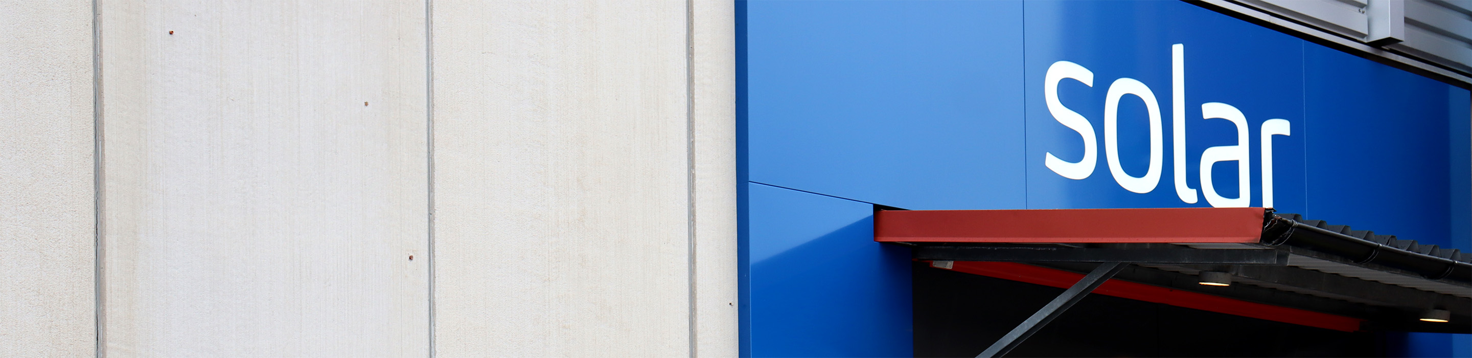 /globalassets/se/solar-magasin/2024-sm2/gbg-butik/solar-gbg-entre-2880x700.jpg